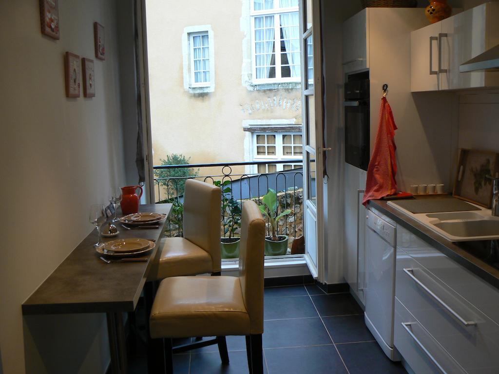 Petite Maison Romantique Au Calme, Coeur Historique Plantagenet, Vue Ville Le Mans Rum bild