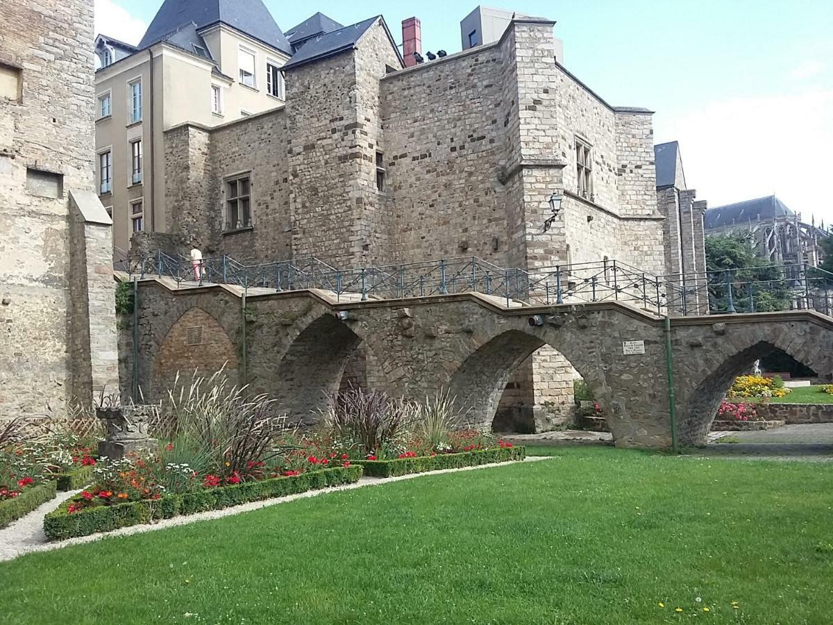 Petite Maison Romantique Au Calme, Coeur Historique Plantagenet, Vue Ville Le Mans Exteriör bild